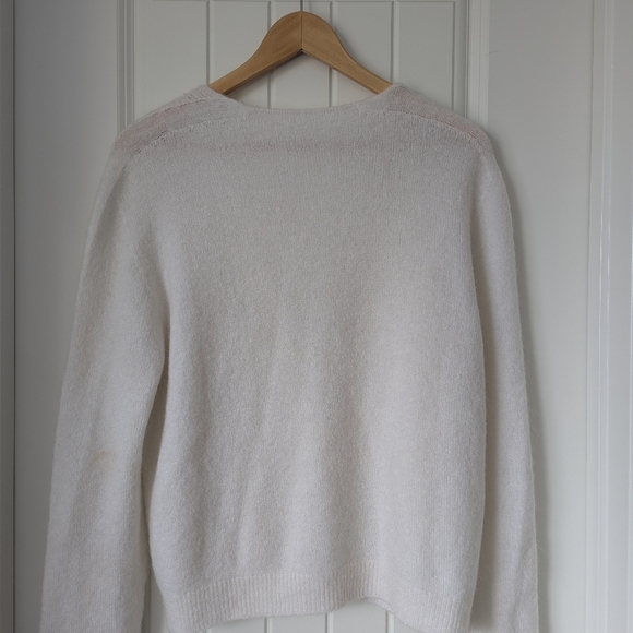 White Mohair V-neck Cardigen with Ruffle Crochet Detail on Front Size Large - Picture 6 of 12